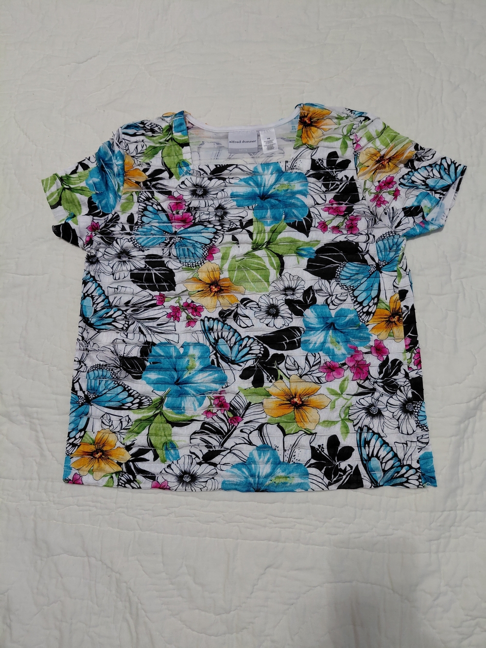 Alfred Dunner Floral Butterfly Print Womens Top White with Blue & Yellow Flowers